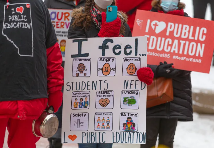 Parents, teachers, public education and advocates protesting - Photo: ARYN TOOMBS / FOR LIVEWIRE CALGARY